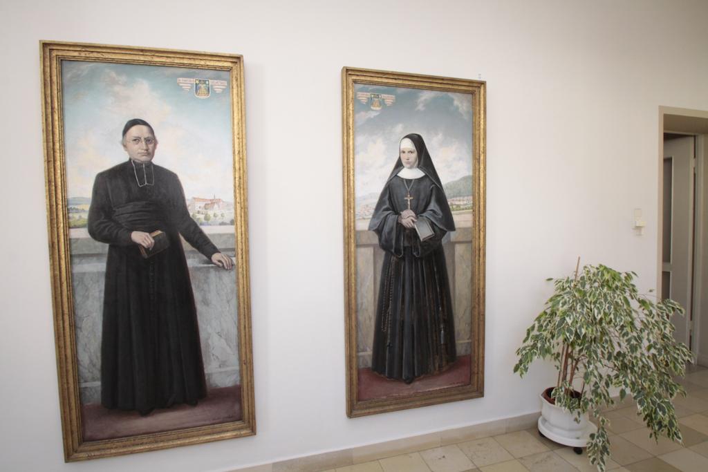 Hotel Kloster Esthal Zewnętrze zdjęcie
